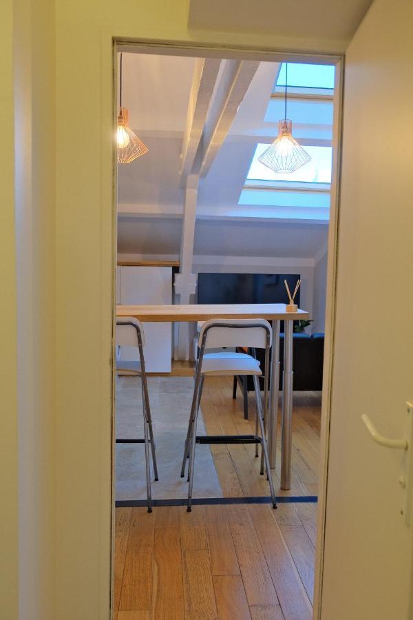 Isabelli Appartement Plein Centre Avec Place De Parking Aix-en-Provence Bagian luar foto